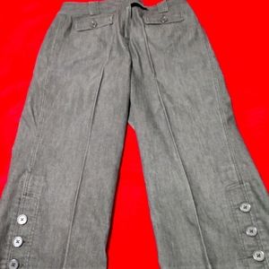 Larry Levine Crop pants